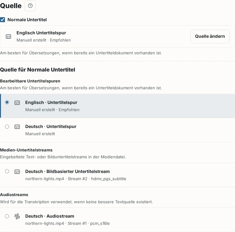 Der Bereich Quelle mit einer ausgewählten englischen Untertitelspur über der Liste aus bearbeitbaren Untertitelspuren, Medien-Untertitelstreams und Audiostreams